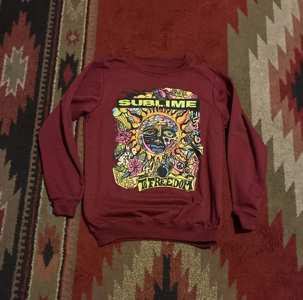 Sublime 40 Oz To Freedom Hope To Freedom Maroon Crewneck Sweatshirt Size M